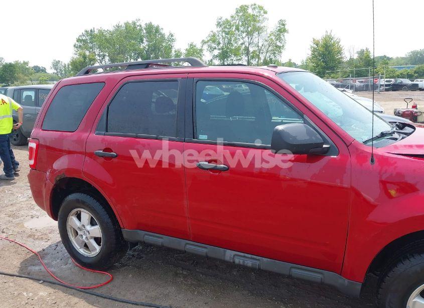 Photo 13 of 2009 Ford Escape XLT (VIN 1FMCU03G89KC48049)
