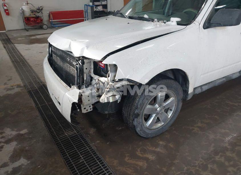 Photo 6 of 2009 Ford Escape XLT (VIN 1FMCU03G99KB02517)