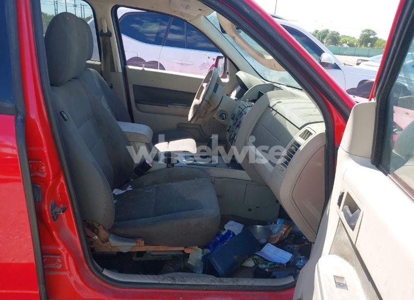 Photo 5 of 2009 Ford Escape XLT (VIN 1FMCU03GX9KA18609)