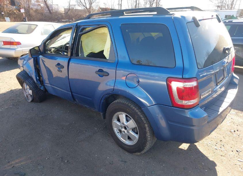 Photo 3 of 2009 Ford Escape XLT (VIN 1FMCU03GX9KA63405)