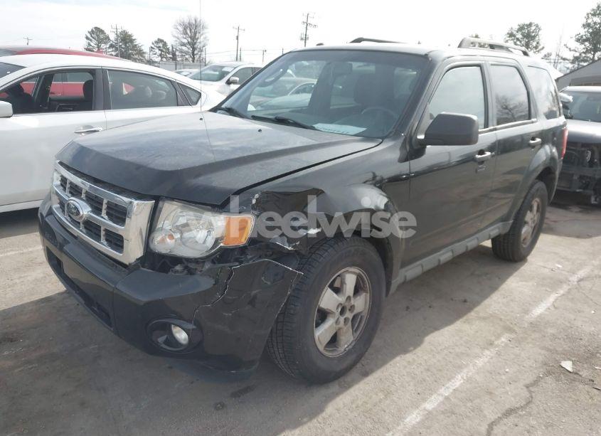 Photo 2 of 2009 Ford Escape XLT (VIN 1FMCU03GX9KB54514)