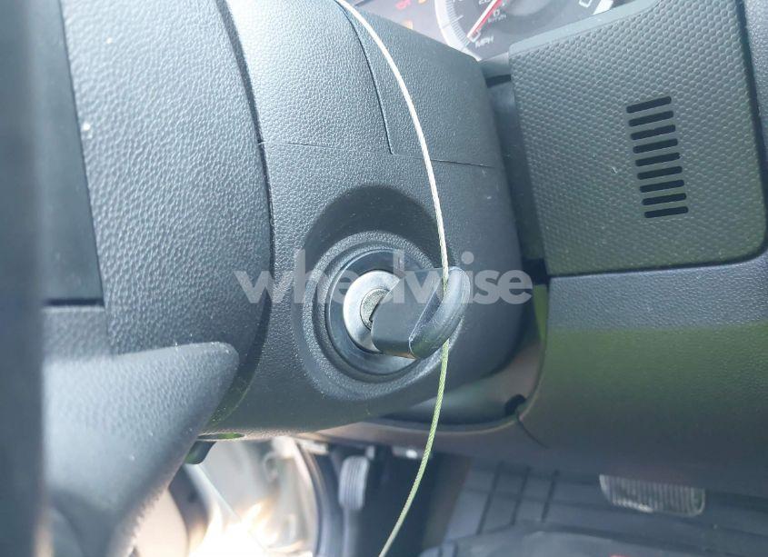 Photo 11 of 2009 Ford Escape XLT (VIN 1FMCU03GX9KD07084)