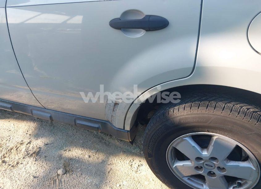 Photo 6 of 2009 Ford Escape XLT (VIN 1FMCU03GX9KD07084)