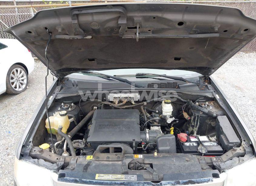 Photo 10 of 2009 Ford Escape XLT (VIN 1FMCU03GX9KD11295)