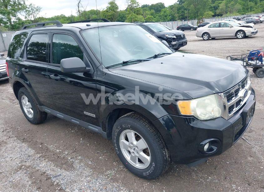2008 Ford Escape XLT (VIN 1FMCU03Z08KE31686) main photo