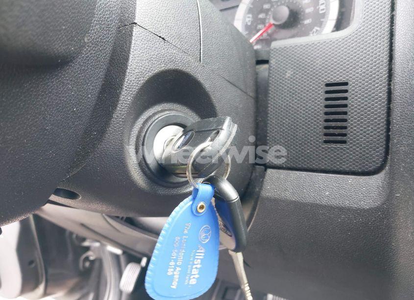Photo 11 of 2008 Ford Escape XLT (VIN 1FMCU03Z08KE31686)
