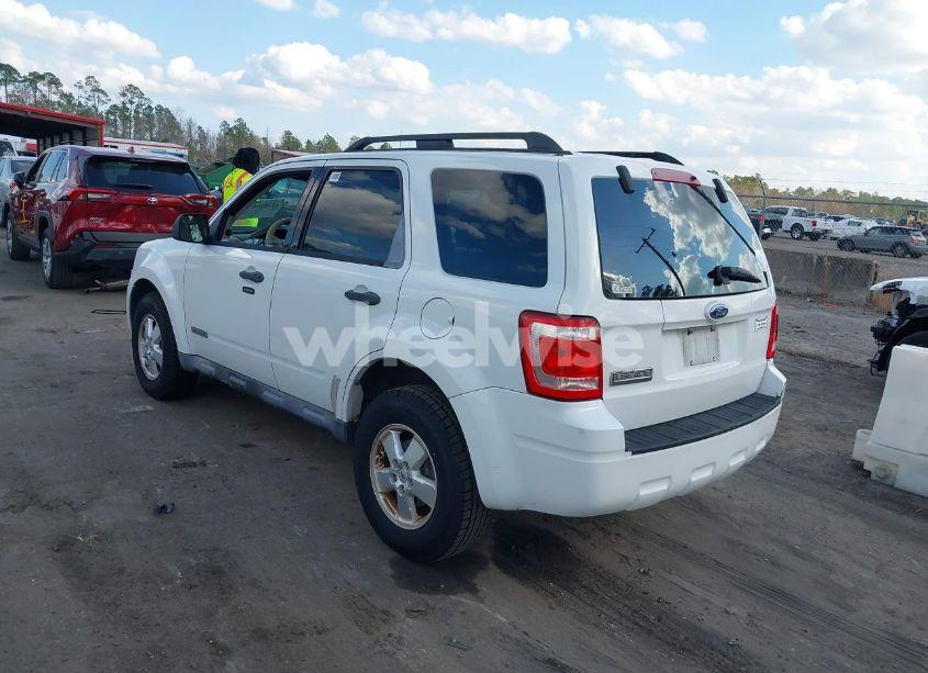 Photo 3 of 2008 Ford Escape XLT (VIN 1FMCU03Z18KA43639)