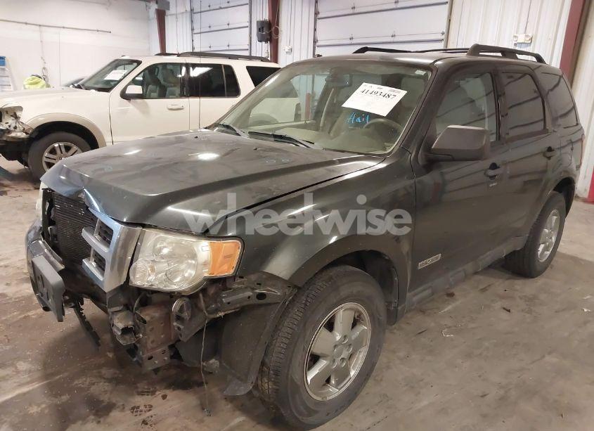 Photo 2 of 2008 Ford Escape XLT (VIN 1FMCU03Z18KA57265)