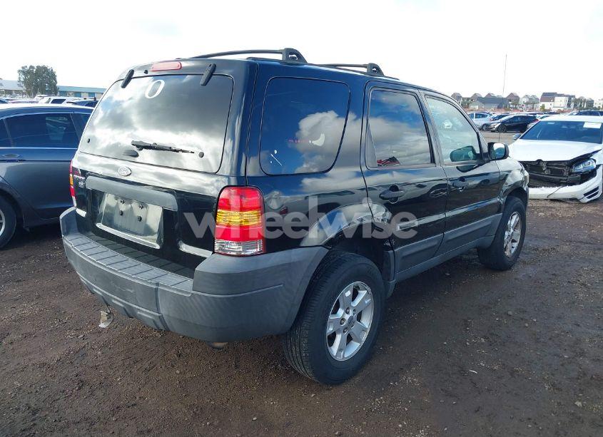 Photo 4 of 2007 Ford Escape XLT (VIN 1FMCU03Z27KB08562)