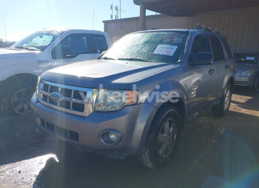 Photo 2 of 2008 Ford Escape XLT (VIN 1FMCU03Z28KA16238)