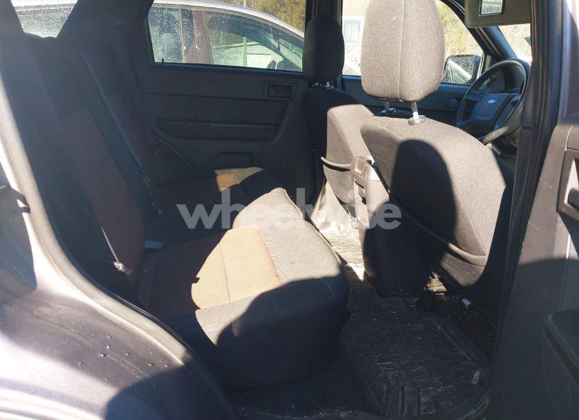 Photo 8 of 2008 Ford Escape XLT (VIN 1FMCU03Z28KA16238)