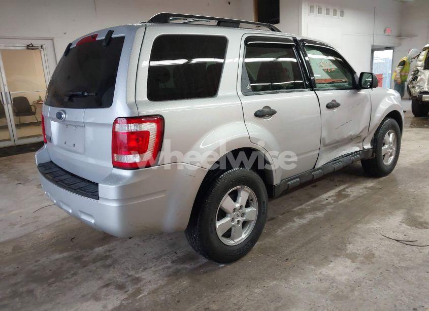 Photo 4 of 2008 Ford Escape XLT (VIN 1FMCU03Z28KA77492)