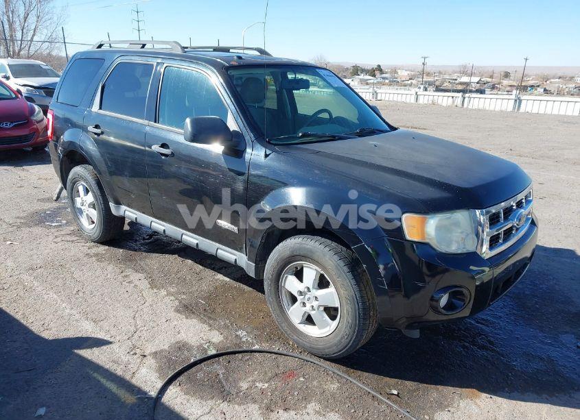 2008 Ford Escape XLT (VIN 1FMCU03Z28KE01010) main photo