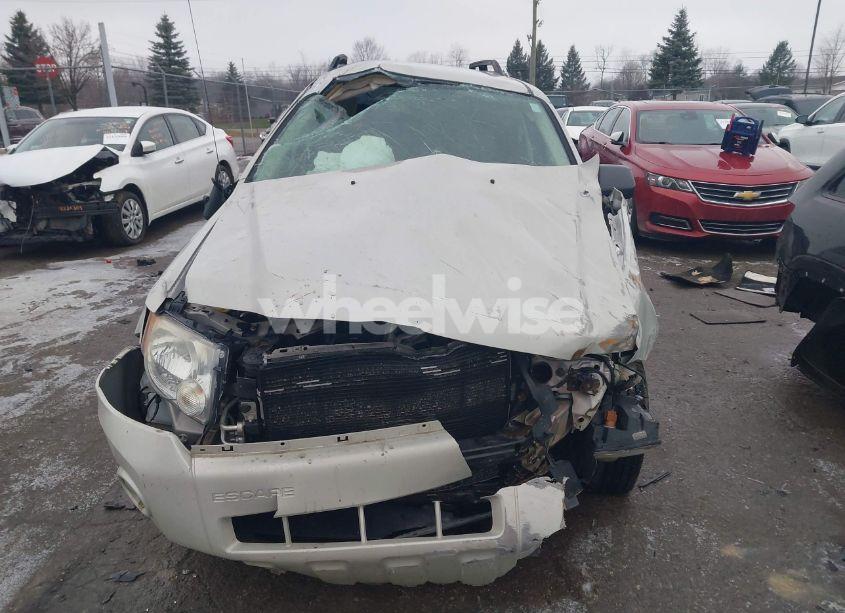 Photo 12 of 2008 Ford Escape XLT (VIN 1FMCU03Z28KE11939)