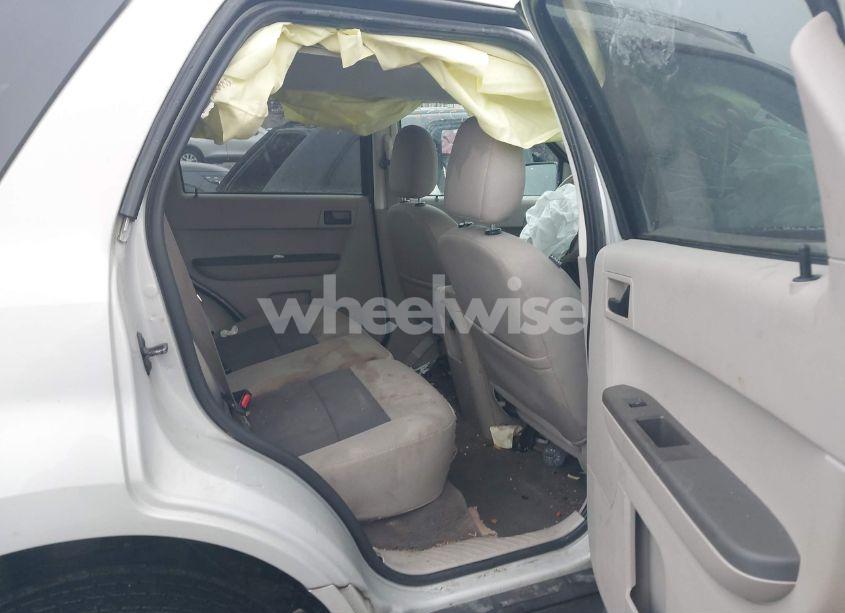 Photo 8 of 2008 Ford Escape XLT (VIN 1FMCU03Z28KE11939)