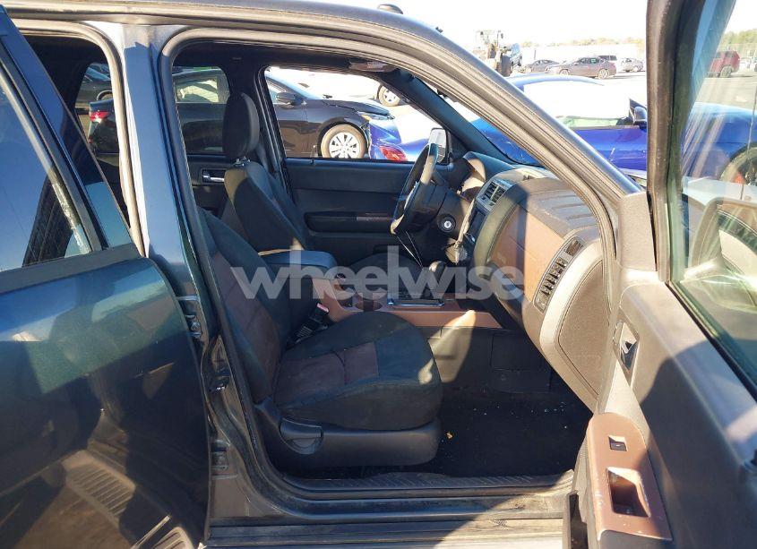 Photo 5 of 2008 Ford Escape XLT (VIN 1FMCU03Z38KA04048)