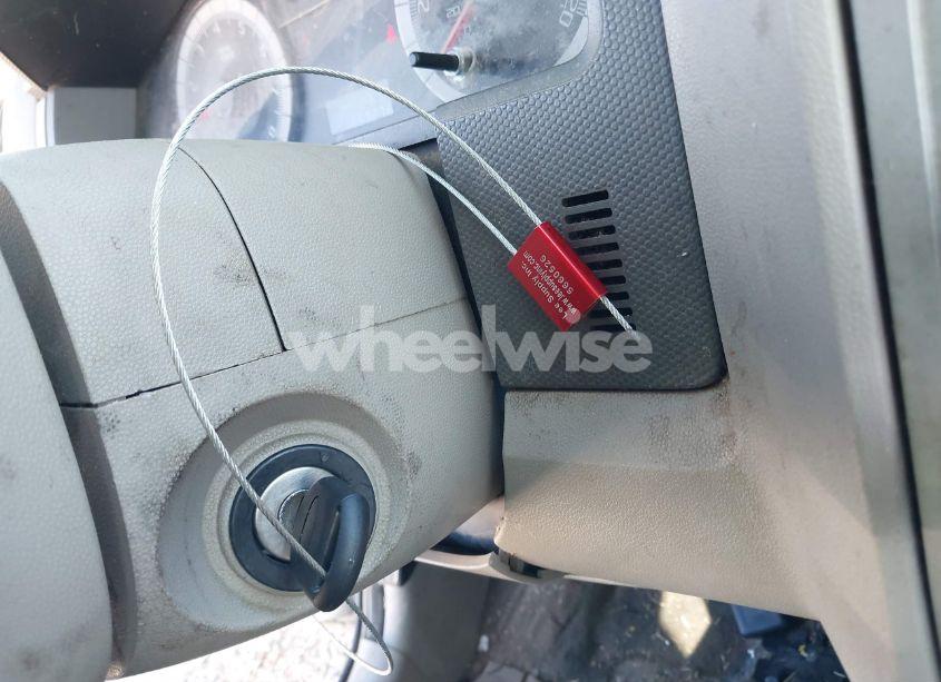 Photo 11 of 2008 Ford Escape XLT (VIN 1FMCU03Z38KC18747)