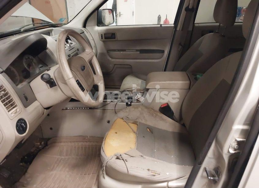 Photo 15 of 2008 Ford Escape XLT (VIN 1FMCU03Z38KC18747)