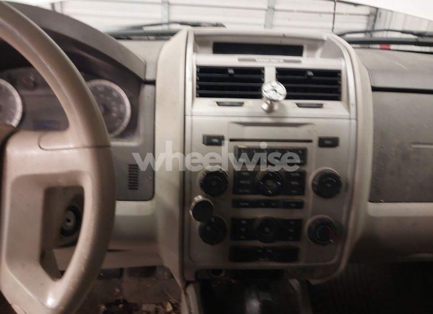 Photo 17 of 2008 Ford Escape XLT (VIN 1FMCU03Z38KC18747)