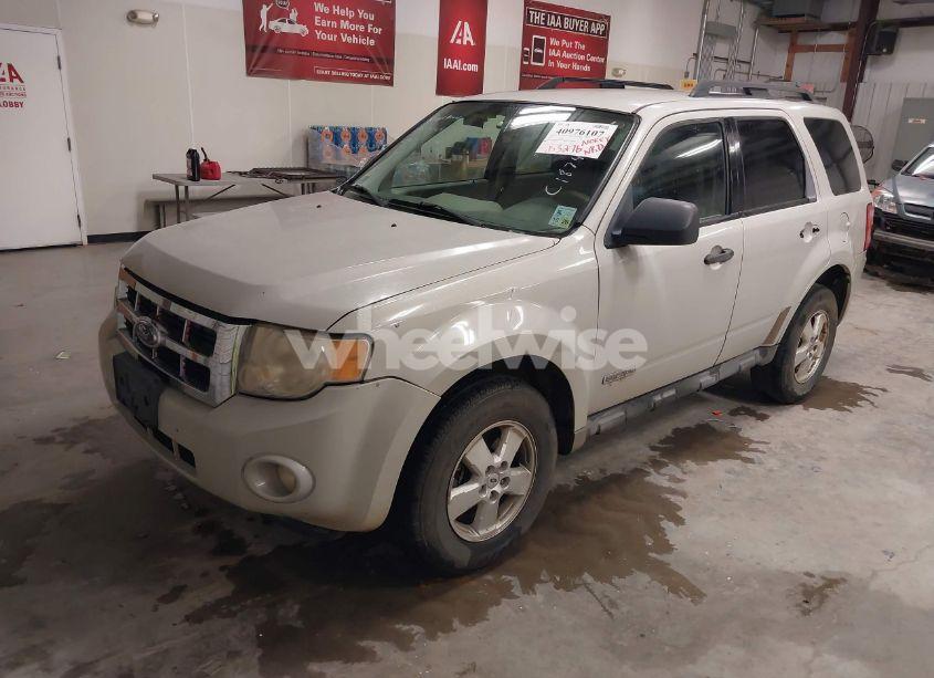 Photo 2 of 2008 Ford Escape XLT (VIN 1FMCU03Z38KC18747)