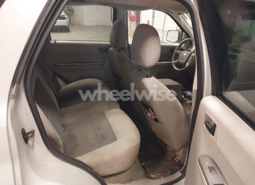 Photo 8 of 2008 Ford Escape XLT (VIN 1FMCU03Z38KC18747)