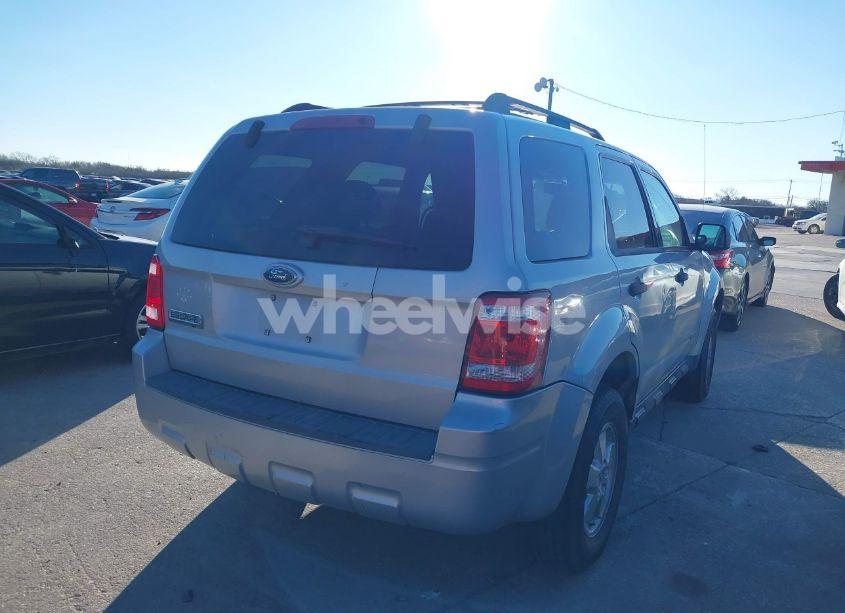 Photo 4 of 2008 Ford Escape XLT (VIN 1FMCU03Z48KE45820)