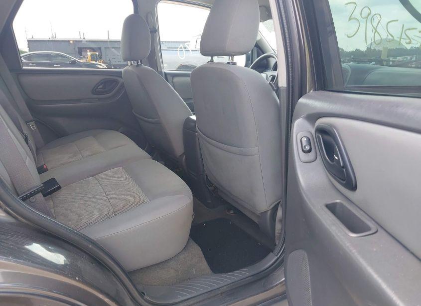 Photo 8 of 2007 Ford Escape XLT (VIN 1FMCU03Z77KA77390)