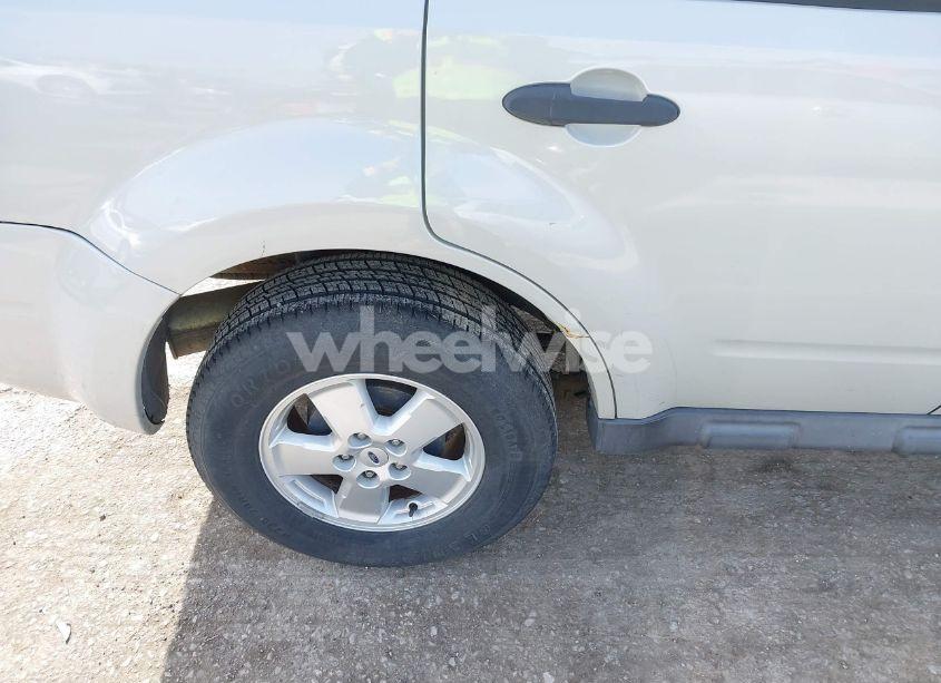 Photo 6 of 2008 Ford Escape XLT (VIN 1FMCU03Z78KA13545)