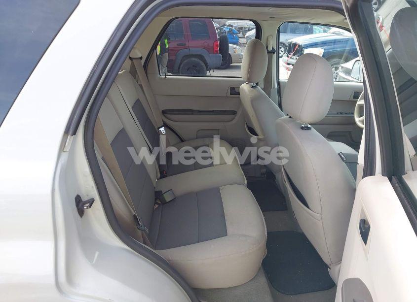 Photo 8 of 2008 Ford Escape XLT (VIN 1FMCU03Z78KA13545)