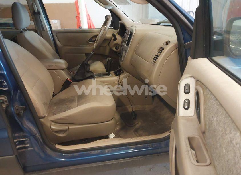 Photo 5 of 2007 Ford Escape XLT (VIN 1FMCU03Z87KB33854)