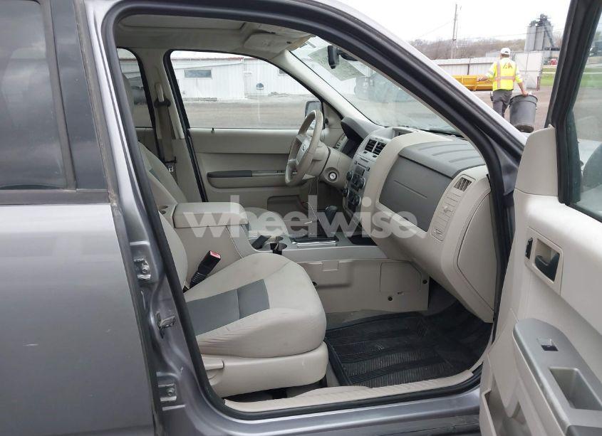 Photo 5 of 2008 Ford Escape XLT (VIN 1FMCU03Z98KC39134)