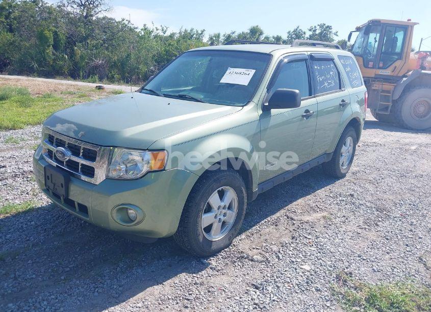 Photo 2 of 2008 Ford Escape XLT (VIN 1FMCU03Z98KC41269)