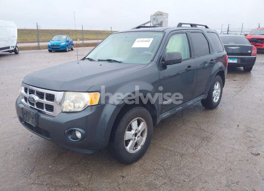 Photo 2 of 2008 Ford Escape XLT (VIN 1FMCU03Z98KC63918)