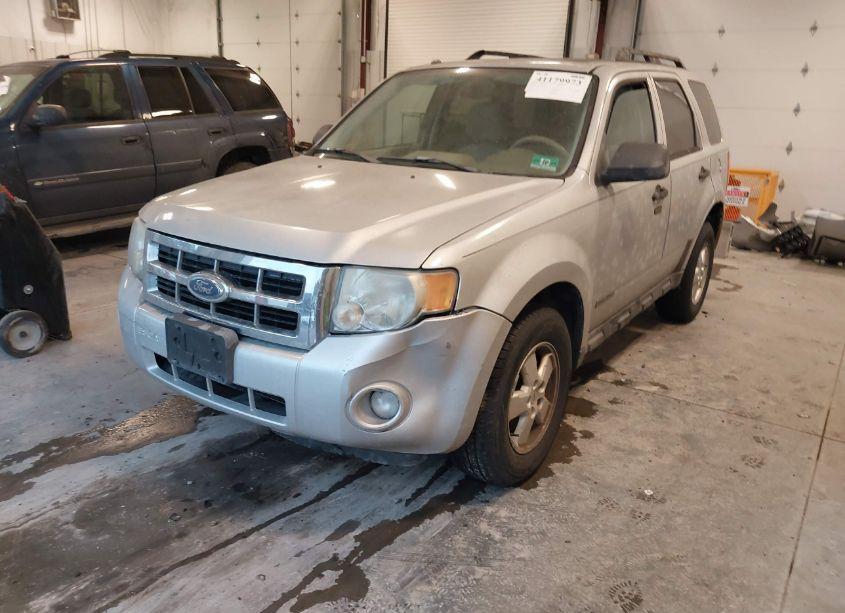 Photo 2 of 2008 Ford Escape XLT (VIN 1FMCU03ZX8KA34213)