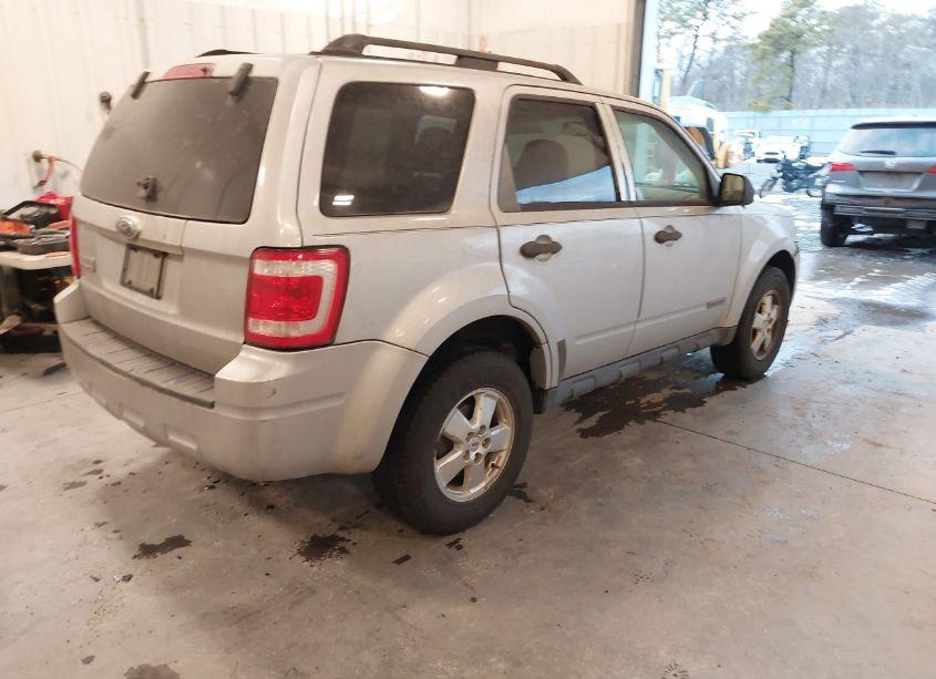 Photo 4 of 2008 Ford Escape XLT (VIN 1FMCU03ZX8KA34213)