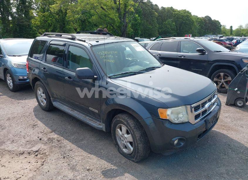 2008 Ford Escape XLT (VIN 1FMCU03ZX8KD64286) main photo