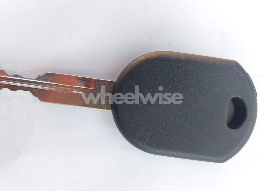 Photo 11 of 2001 Ford Escape XLT (VIN 1FMCU04101KB58456)