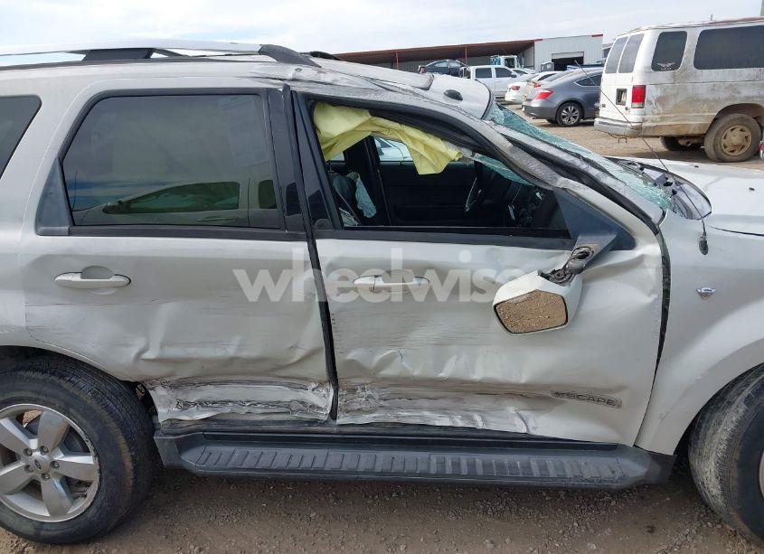 Photo 13 of 2008 Ford Escape LIMITED (VIN 1FMCU04108KD07233)