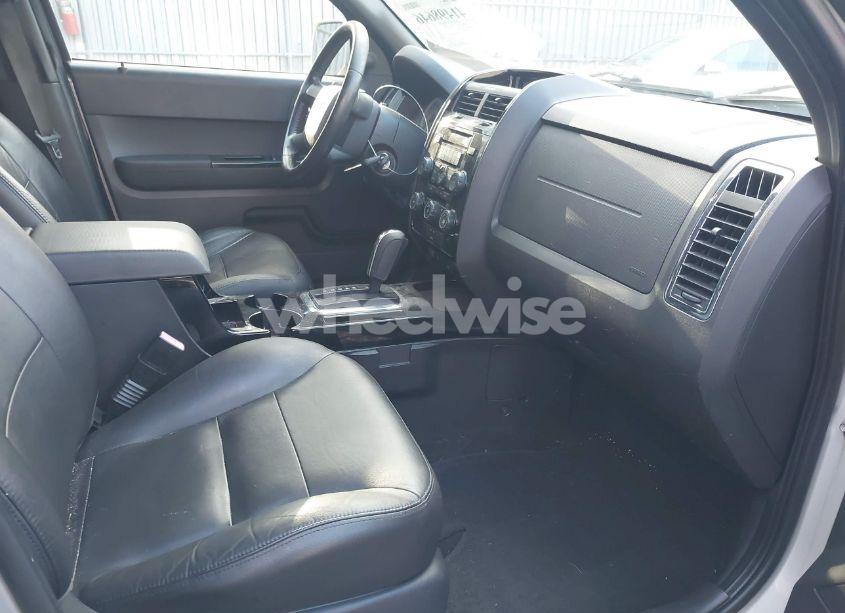 Photo 5 of 2008 Ford Escape LIMITED (VIN 1FMCU04108KD41141)