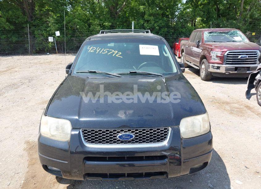Photo 6 of 2003 Ford Escape LIMITED (VIN 1FMCU04113KB81019)
