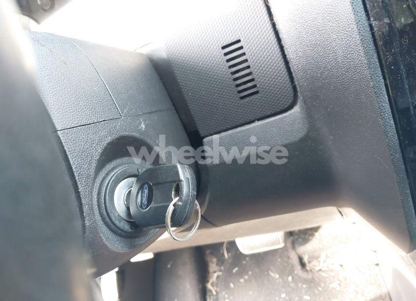 Photo 11 of 2008 Ford Escape LIMITED (VIN 1FMCU04118KE48683)