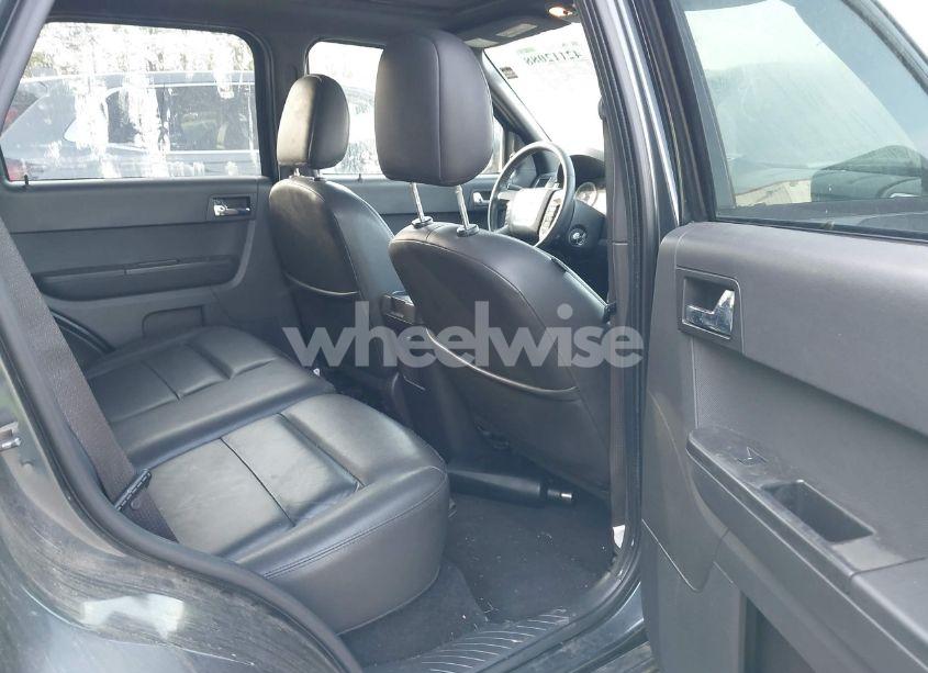 Photo 8 of 2008 Ford Escape LIMITED (VIN 1FMCU04118KE48683)