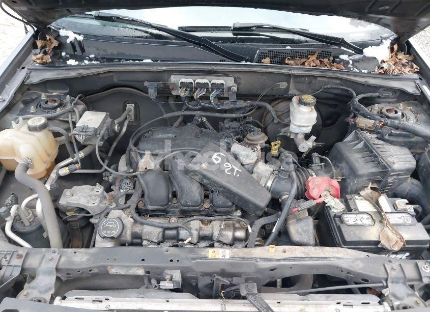 Photo 10 of 2008 Ford Escape LIMITED (VIN 1FMCU04128KA86797)