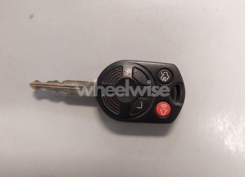 Photo 11 of 2008 Ford Escape LIMITED (VIN 1FMCU04128KA86797)