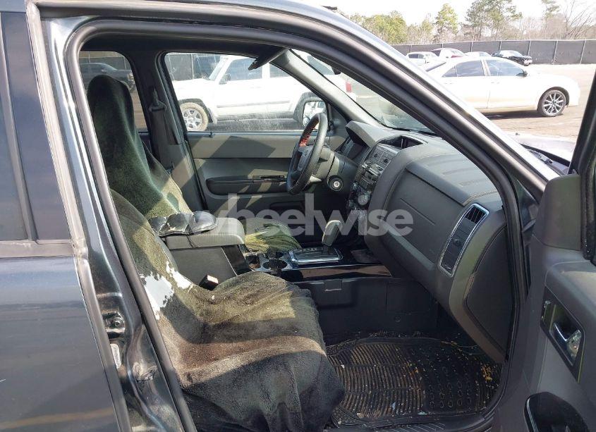 Photo 5 of 2008 Ford Escape LIMITED (VIN 1FMCU04128KD91409)