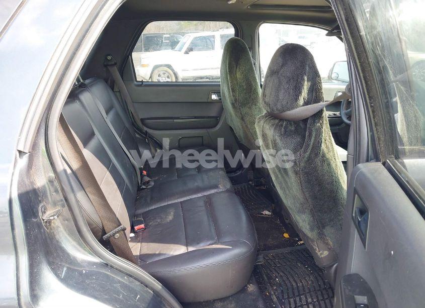 Photo 8 of 2008 Ford Escape LIMITED (VIN 1FMCU04128KD91409)