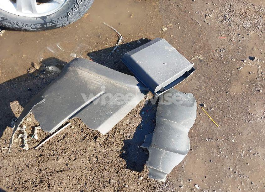 Photo 12 of 2001 Ford Escape XLT (VIN 1FMCU04131KC21937)