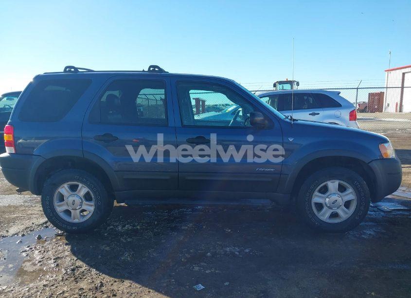 Photo 14 of 2001 Ford Escape XLT (VIN 1FMCU04131KC21937)