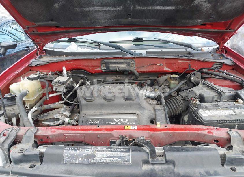 Photo 10 of 2002 Ford Escape XLT (VIN 1FMCU04132KB53687)