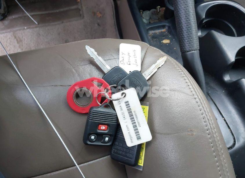 Photo 11 of 2002 Ford Escape XLT (VIN 1FMCU04132KB53687)